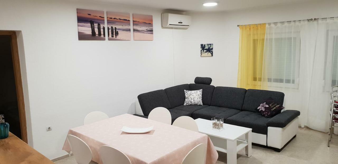 Apartma Jelka Novigrad Istria Dış mekan fotoğraf